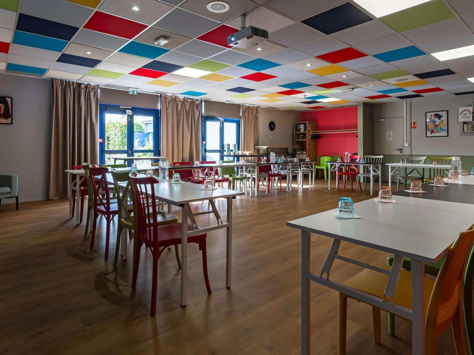 Ibis Budget Marne La Vallee Pontault Combault Exteriör bild