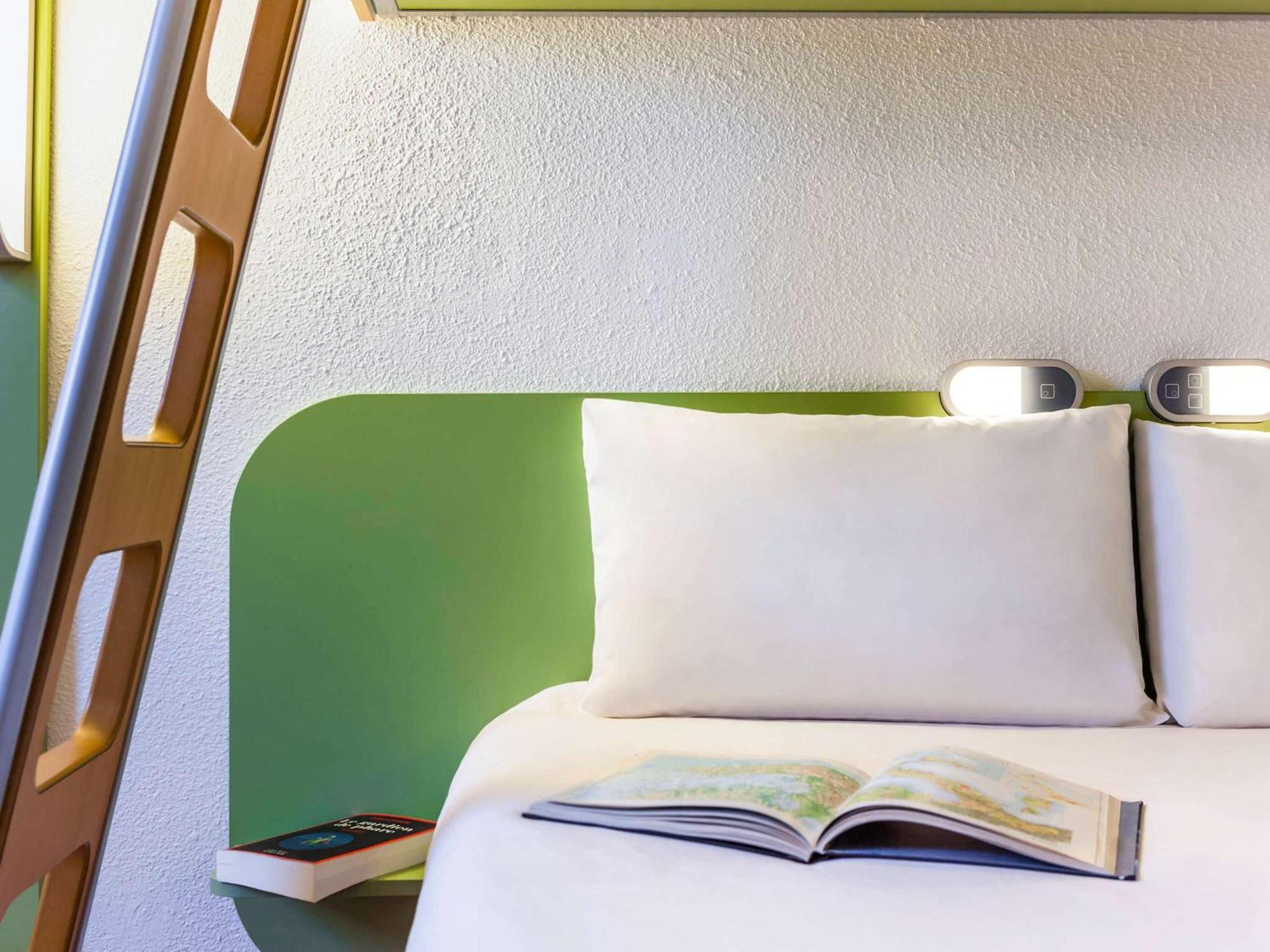 Ibis Budget Marne La Vallee Pontault Combault Exteriör bild