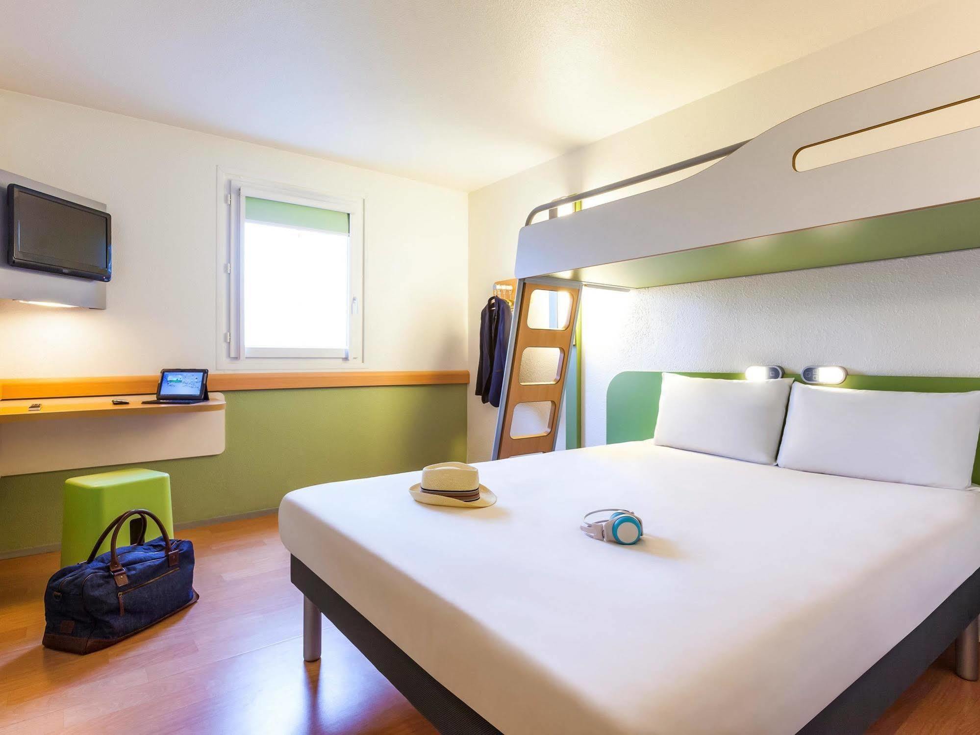 Ibis Budget Marne La Vallee Pontault Combault Exteriör bild