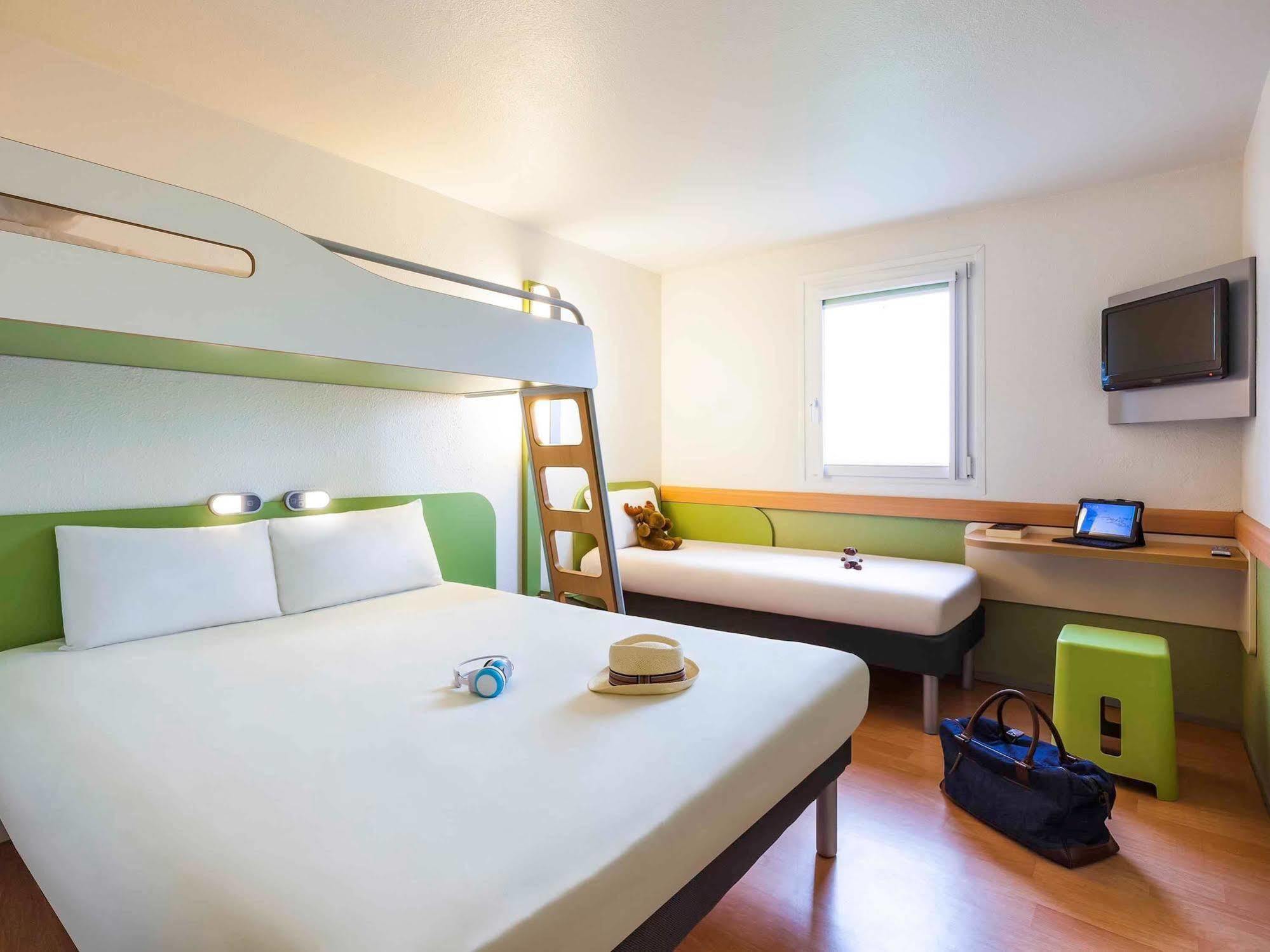 Ibis Budget Marne La Vallee Pontault Combault Exteriör bild