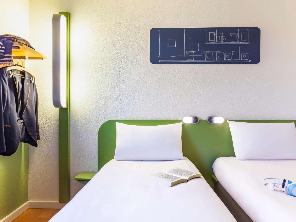 Ibis Budget Marne La Vallee Pontault Combault Exteriör bild