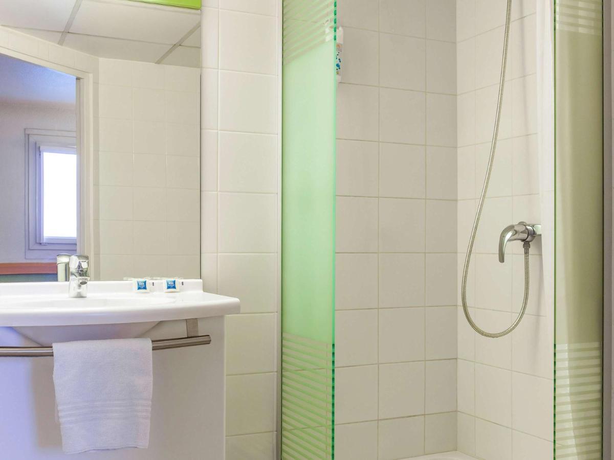 Ibis Budget Marne La Vallee Pontault Combault Exteriör bild